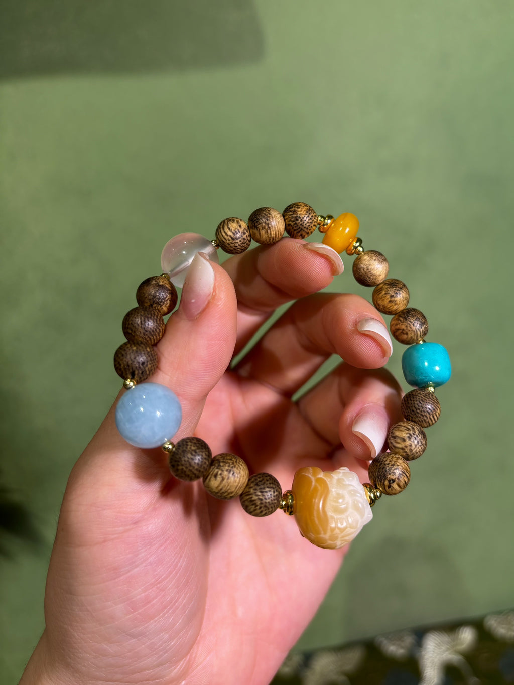 Original handmade bracelet made of agarwood gemstones