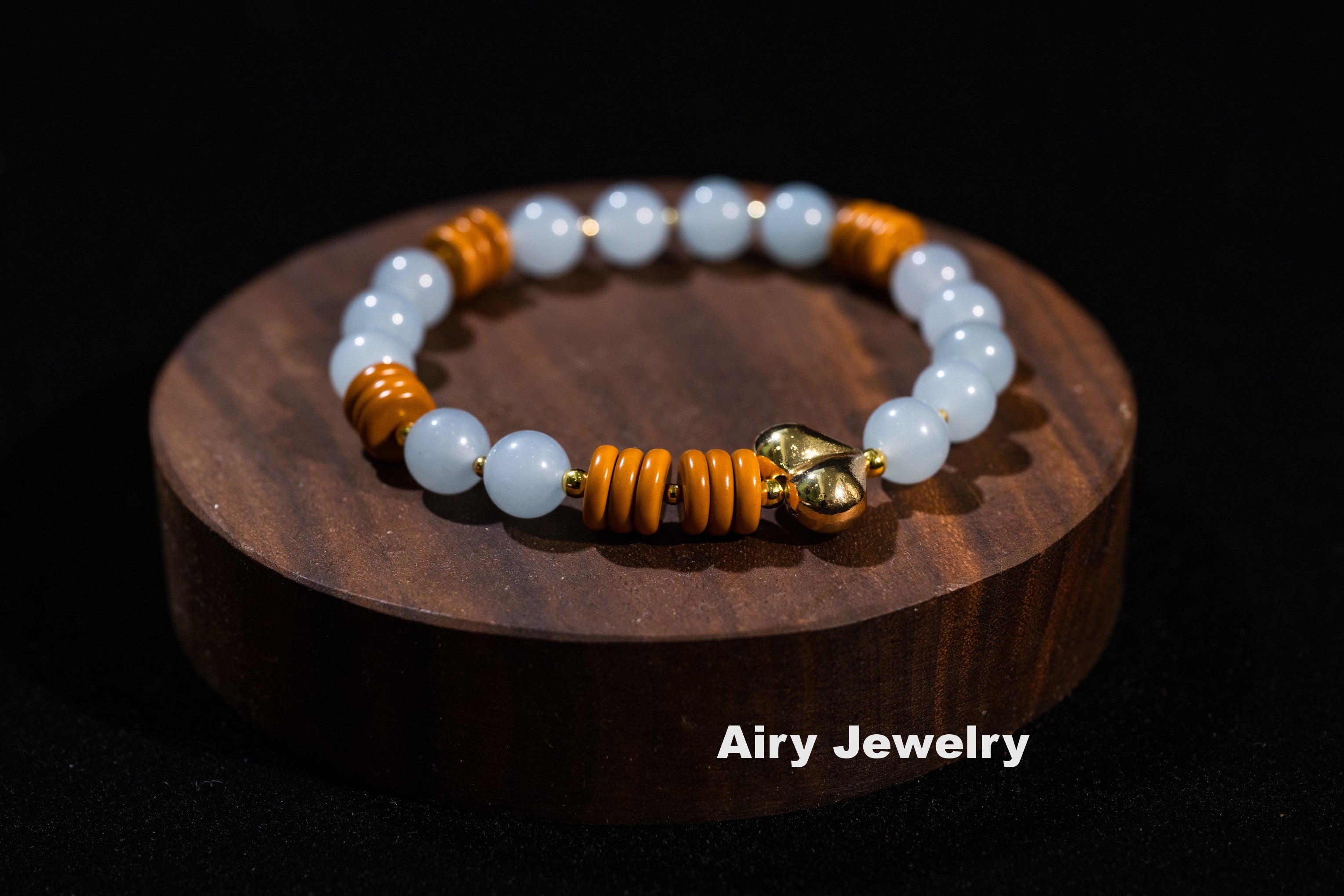 Natural Blue Chalcedony Fashion Bracelet